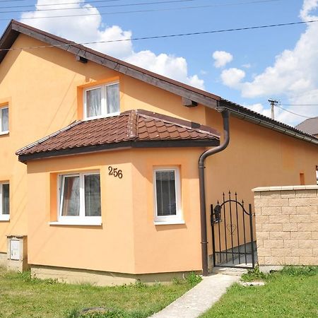 Superubytovanie Olga Štrba Стая снимка